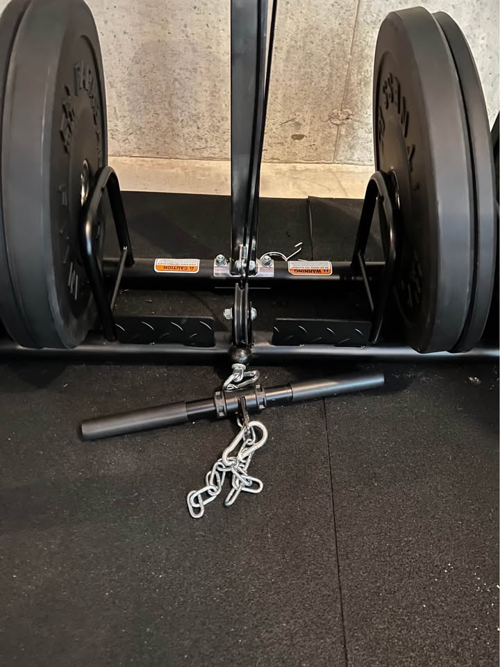 Heavy Duty Power Rack System for Strength Training – All-in-One Home Gym Equipment with Integrated Cable Pulley and Barbell.