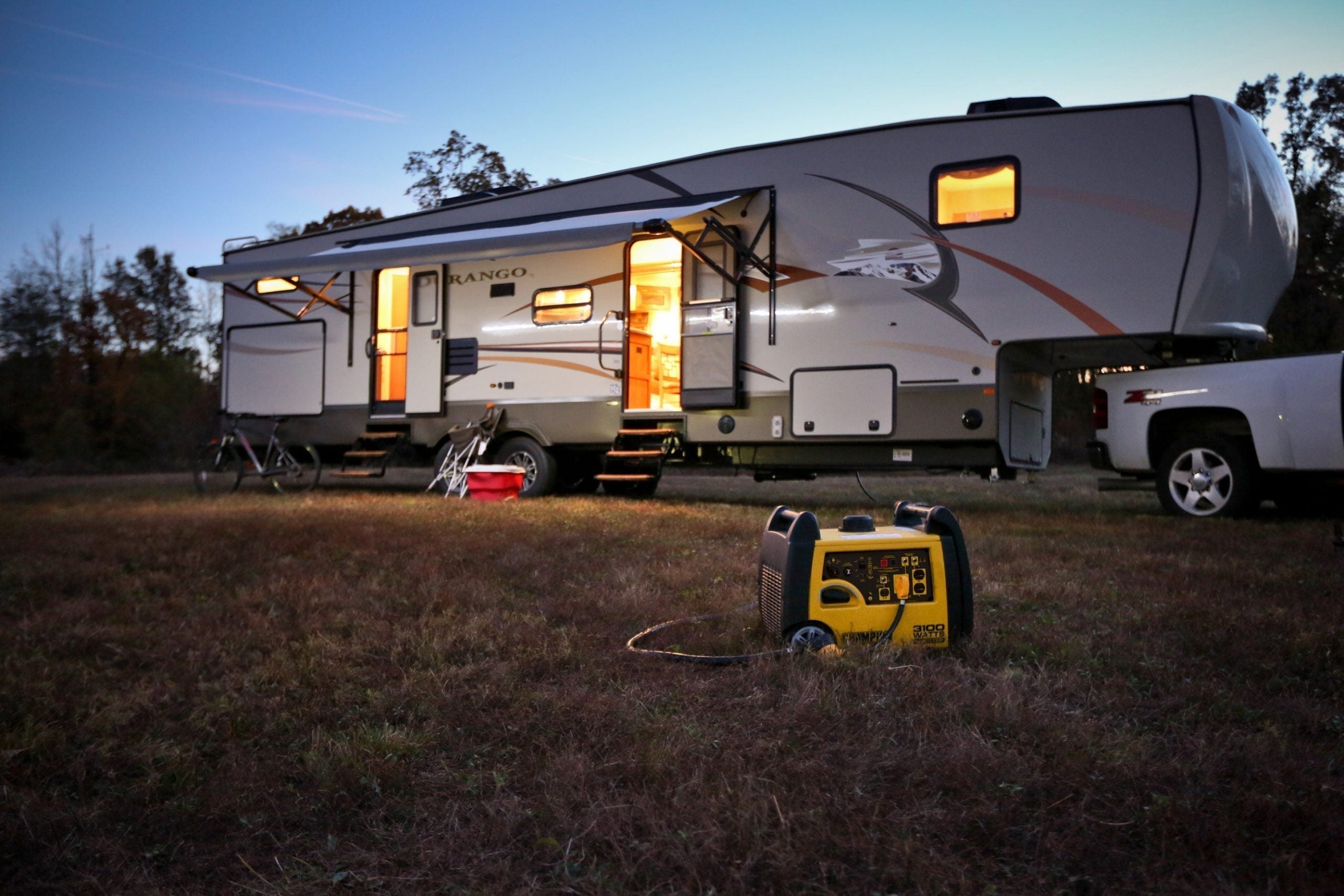 champion 3400 watt portable inverter (ca)