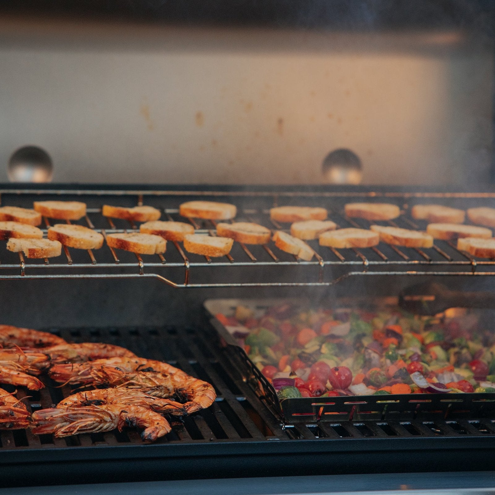 genesis ex 335 smart gas grill (natural gas) genesis ex 335 smart gas grill (natural gas)