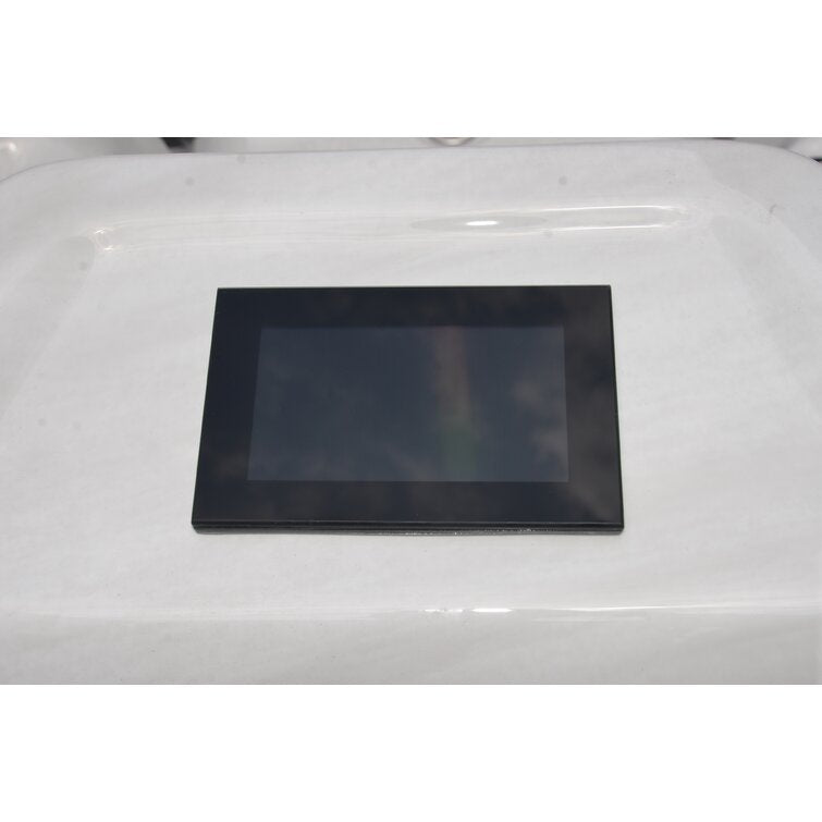 76 – jet acrylic square hot tub with ozonator
