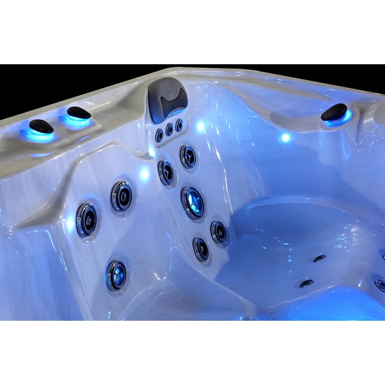 76 – jet acrylic square hot tub with ozonator