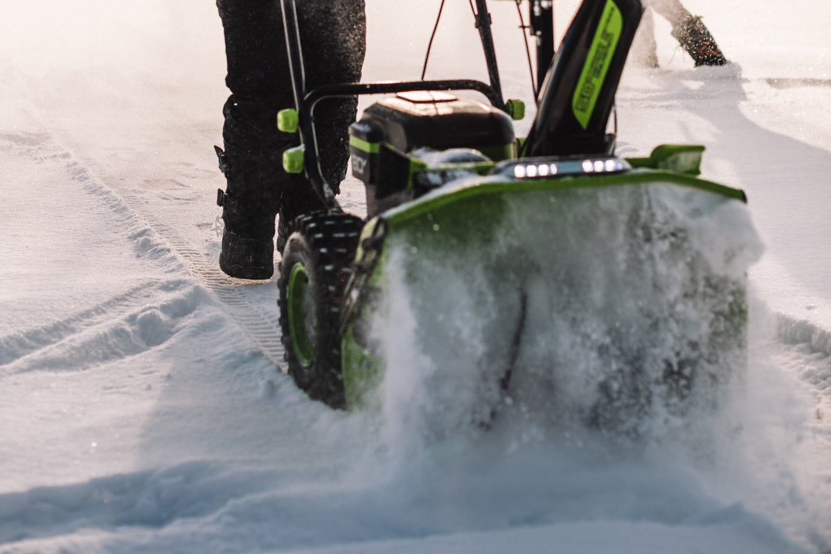 80V 24″ Cordless Battery Two-Stage Snow Blower w/ Two (2) 5.0 Ah Batteries & Dual-Port Rapid Charger Features 5 95e90e3a Db58 4735 B093 07f55c9842fc