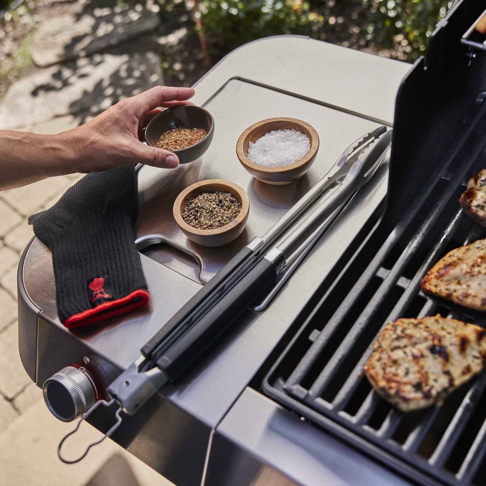 genesis e 335 gas grill (natural gas) genesis e 335 gas grill (natural gas)