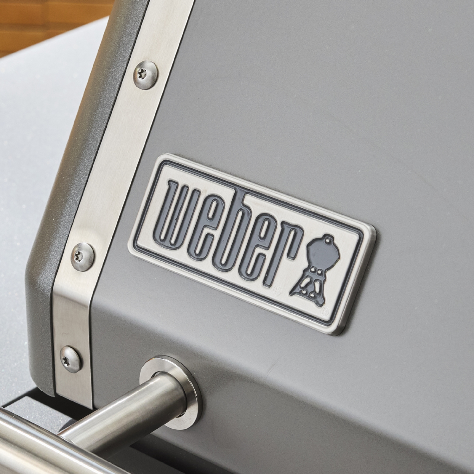 genesis® e 325w gas grill titanium edition (liquid propane) genesis® e 325w gas grill titanium edition (liquid propane)