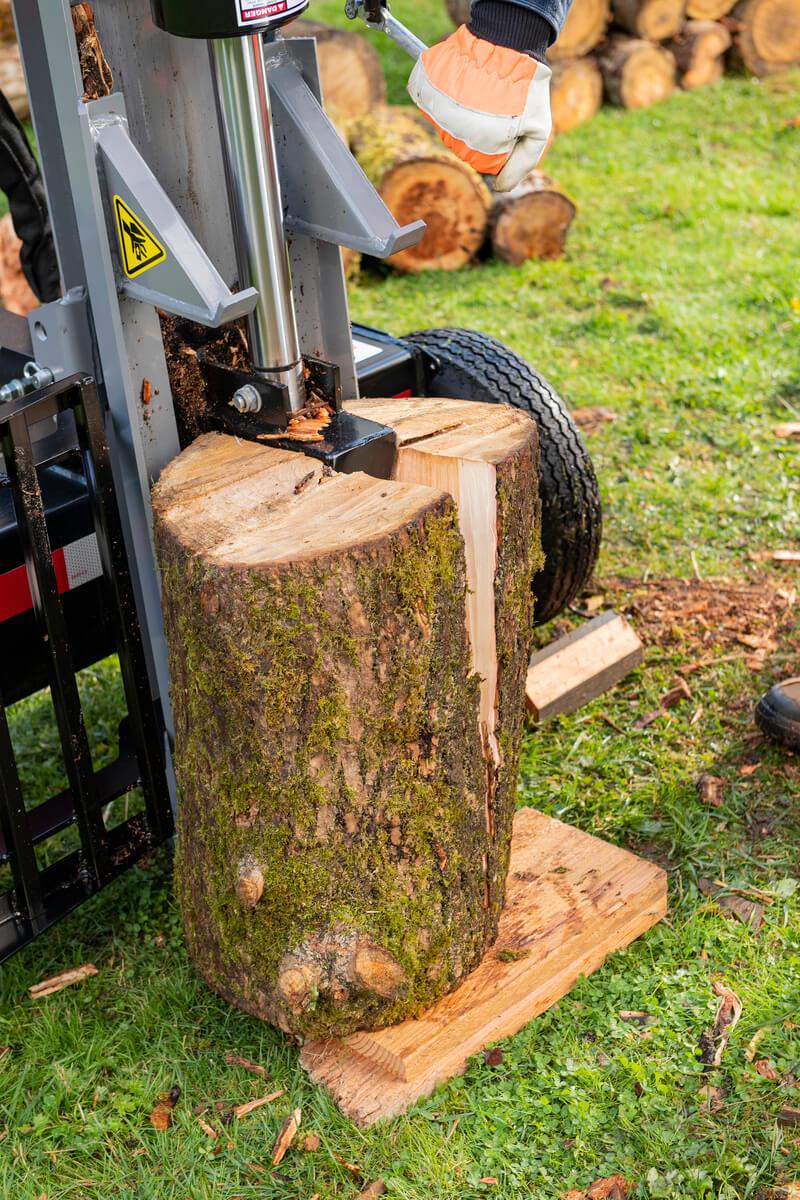 oregon® 30 ton 196cc kohler sh265 horizontal / vertical log splitter (or30tko 1)