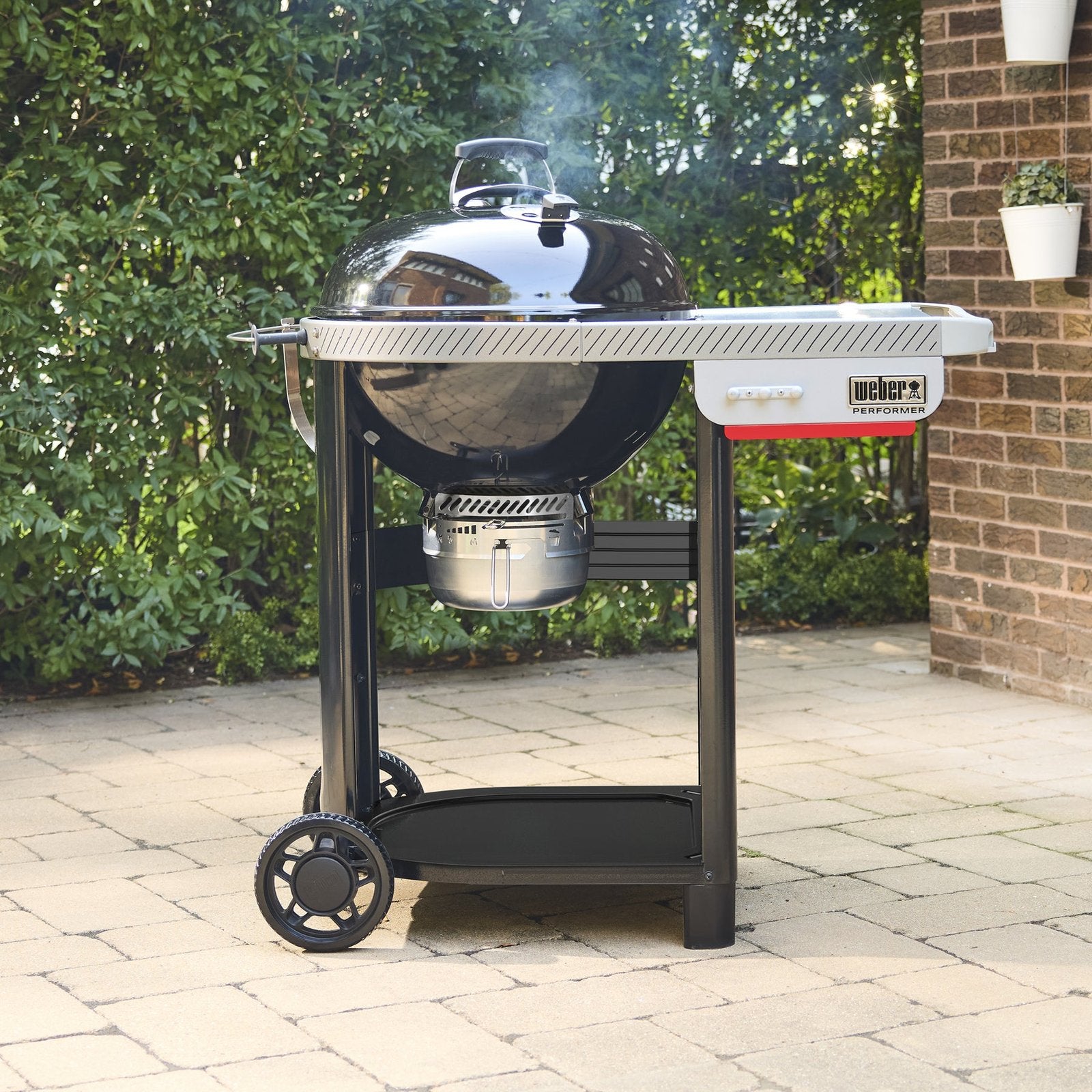 22” performer™ charcoal grill 22” performer™ charcoal grill
