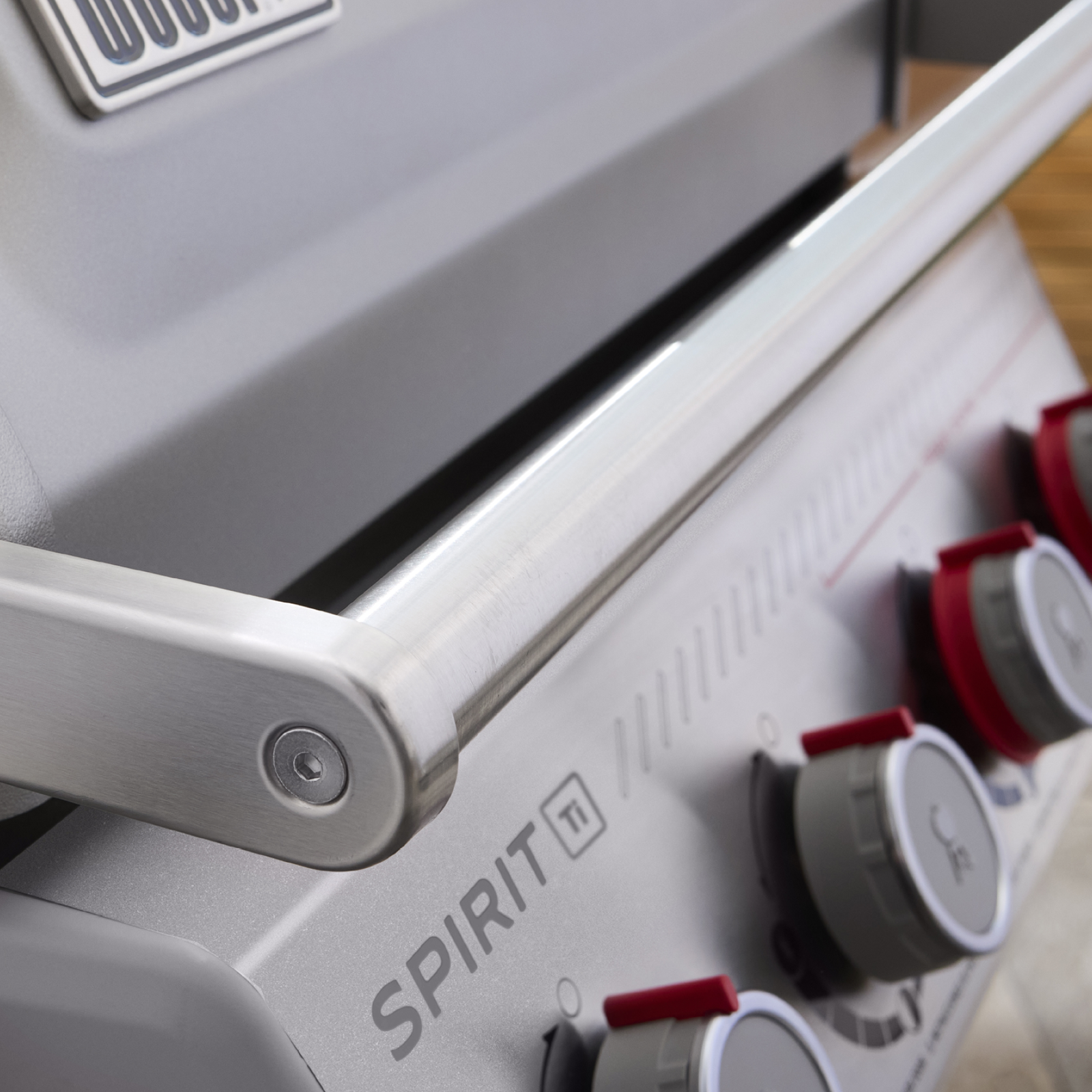 spirit® e 425 gas grill titanium edition (liquid propane) spirit® e 425 gas grill titanium edition (liquid propane)