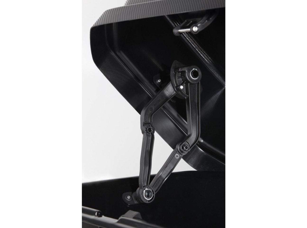yakima skybox carbonite 21 cubic foot cargo box – 8007337 yakima skybox carbonite 21 cubic foot cargo box – 8007337