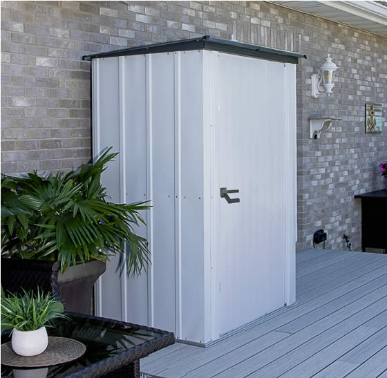 Arrow 4x3 Spacemaker Patio Shed Kit Assembled On Home Deck Arrow 4x3 Spacemaker Patio Shed Kit Assembled On Home Deck
